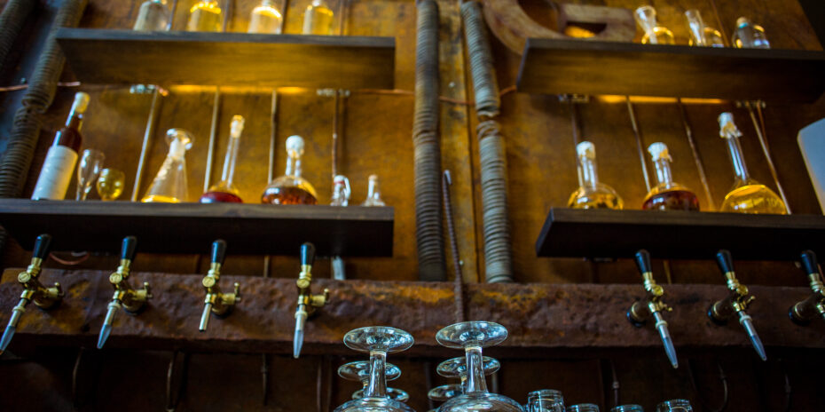 tourist distillery