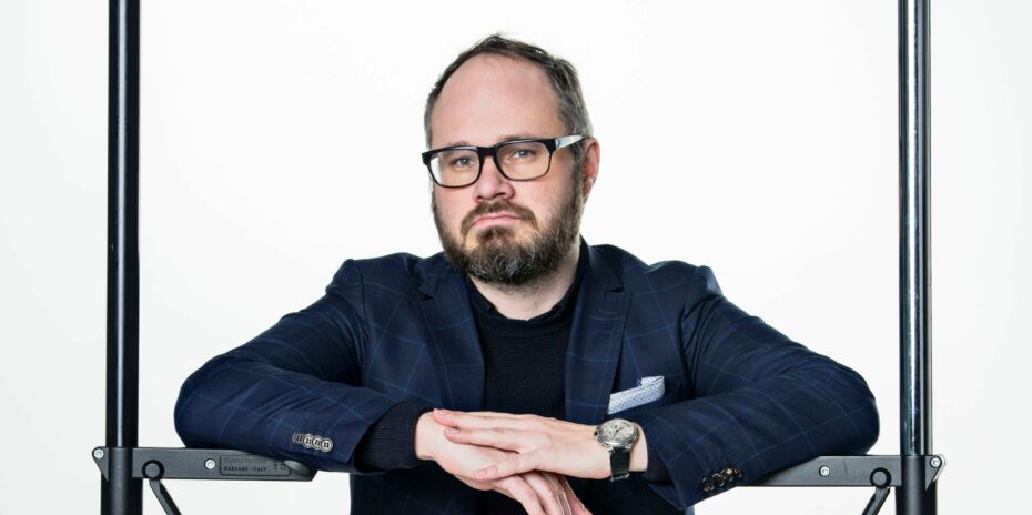 julkisuus Tuomas Enbuske