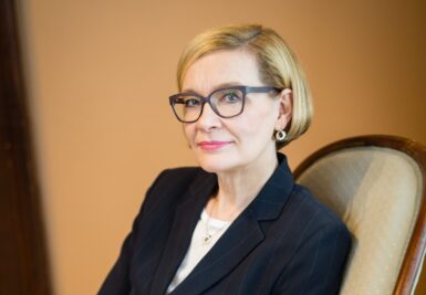 Paula Risikko: Työhyvinvointiin panostaminen kannattaa