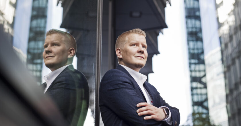 nuoren johtajan