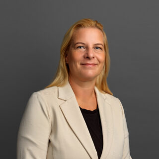 Päästrategi Tanja Wennonen-Kärnä. Kuva: S-Pankki