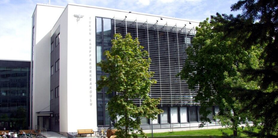 Tiedustelututkimuksen opintokokonaisuus