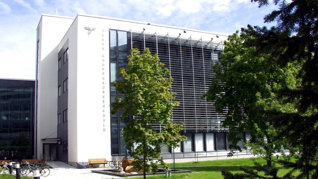 Tiedustelututkimuksen opintokokonaisuus